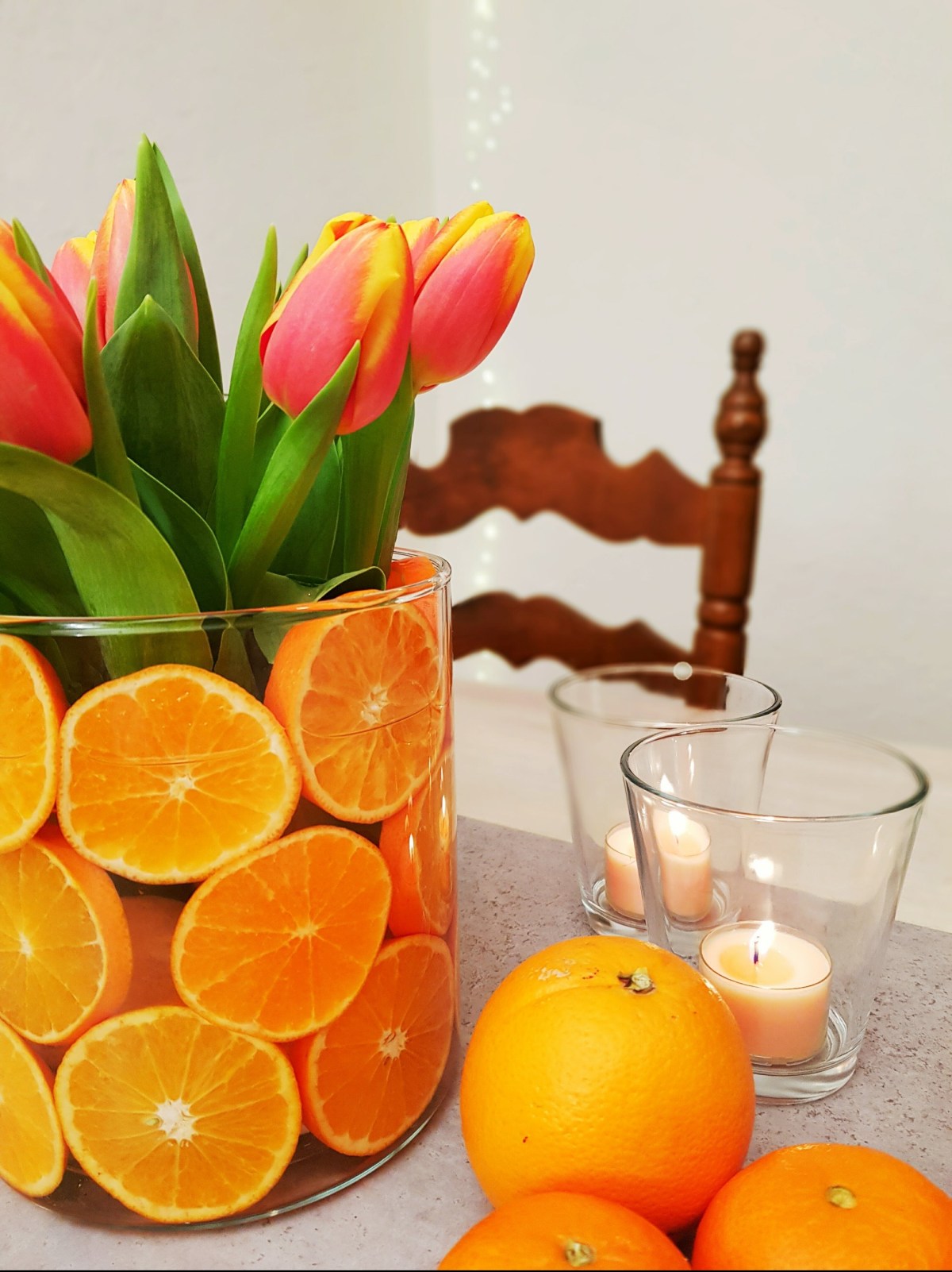 Zeit für Tulpen {Dekotipp mit&nbsp;DIY-Citrusvase}