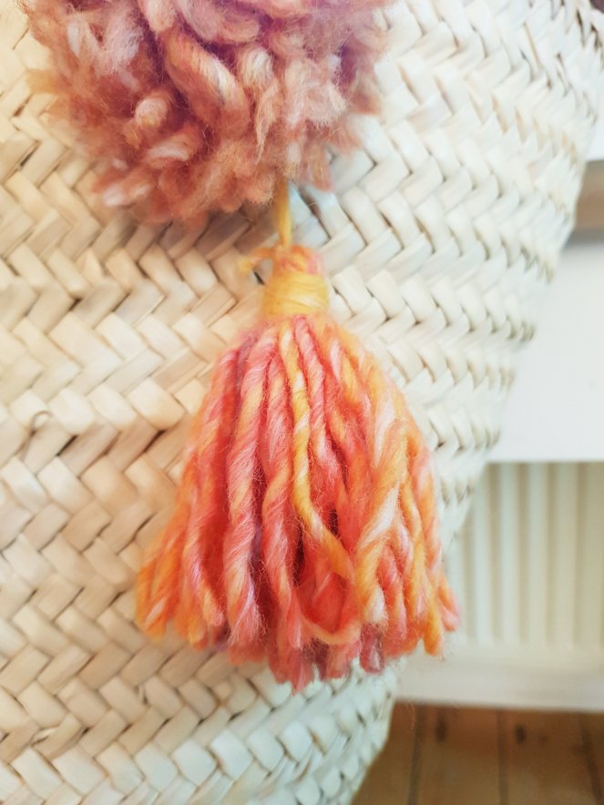 Quast an der Korbtasche diy.jpg
