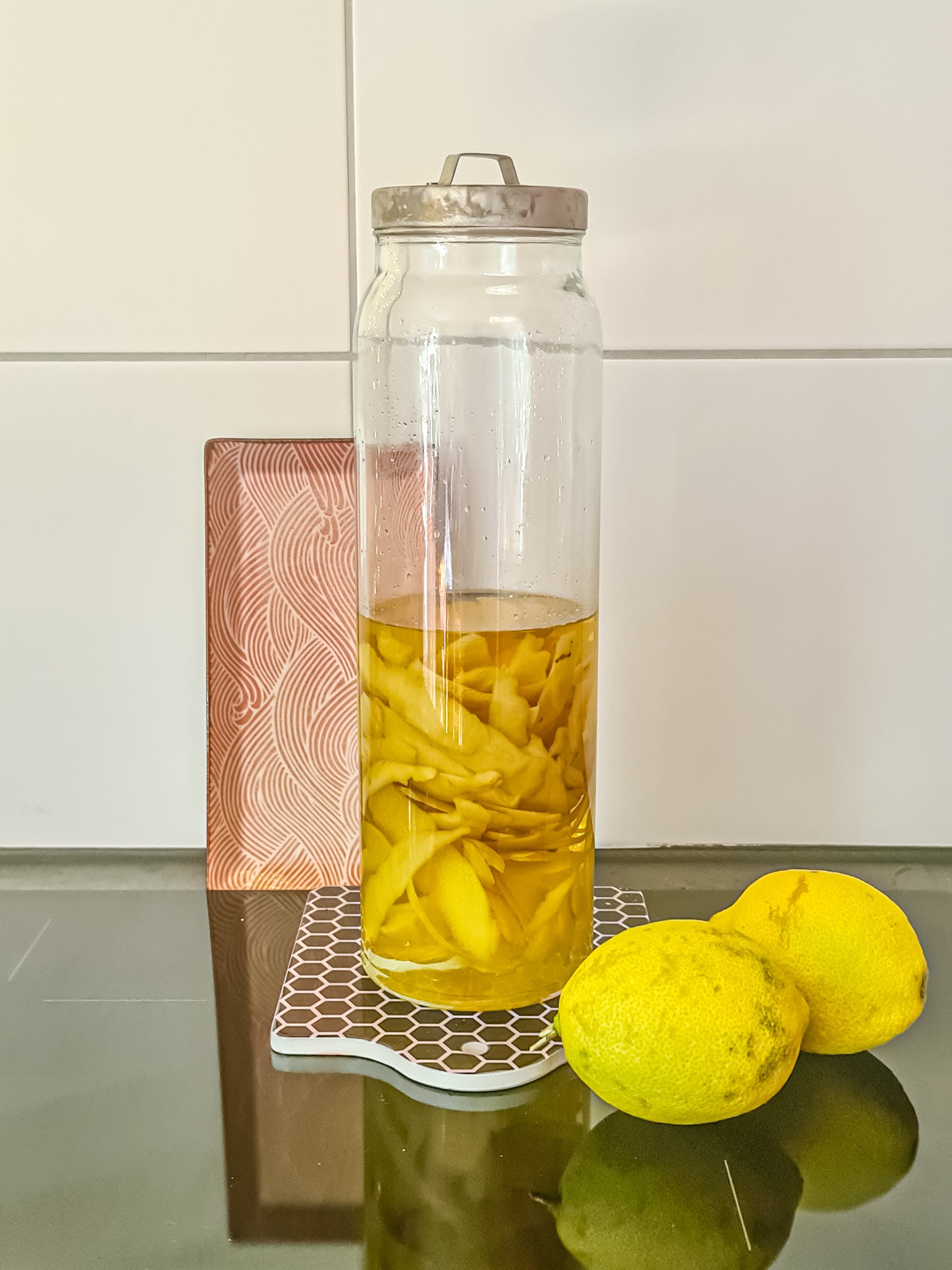 Limoncello {selbstgemacht} Limoncello {selbstgemacht}
